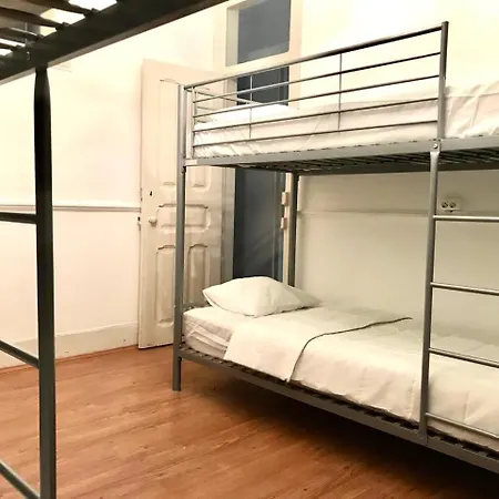 Auberge de jeunesse Anjos *